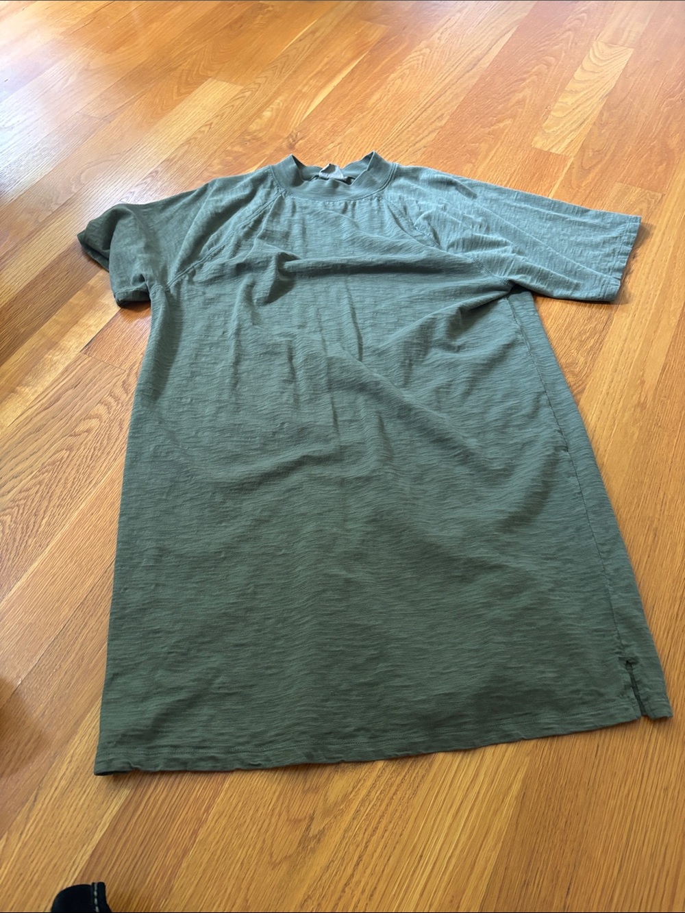 Universal Thread Olive Green Short Sleeve Tee Dress